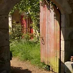 Domaine Des Roches Blanches * Le Pin (Deux-Sevres)