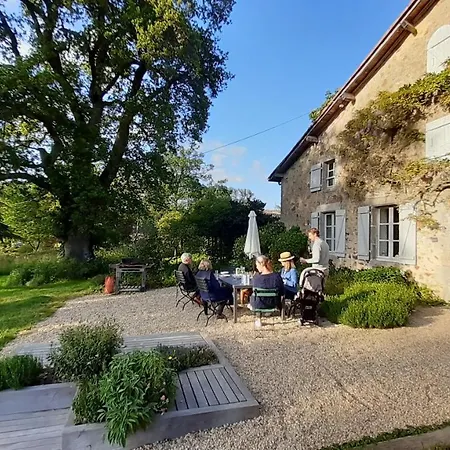 Domaine Des Roches Blanches Ferienhaus Le Pin (Deux-Sevres)