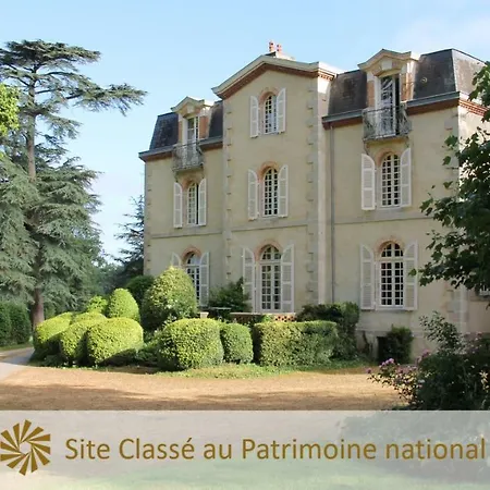 Domaine Des Roches Blanches