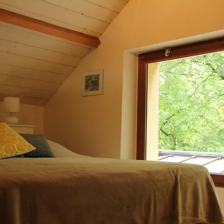 Domaine Des Roches Blanches Le Pin (Deux-Sevres)