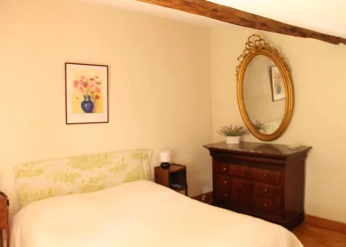 Holiday home Domaine Des Roches Blanches *