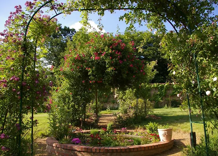 Holiday home Domaine Des Roches Blanches